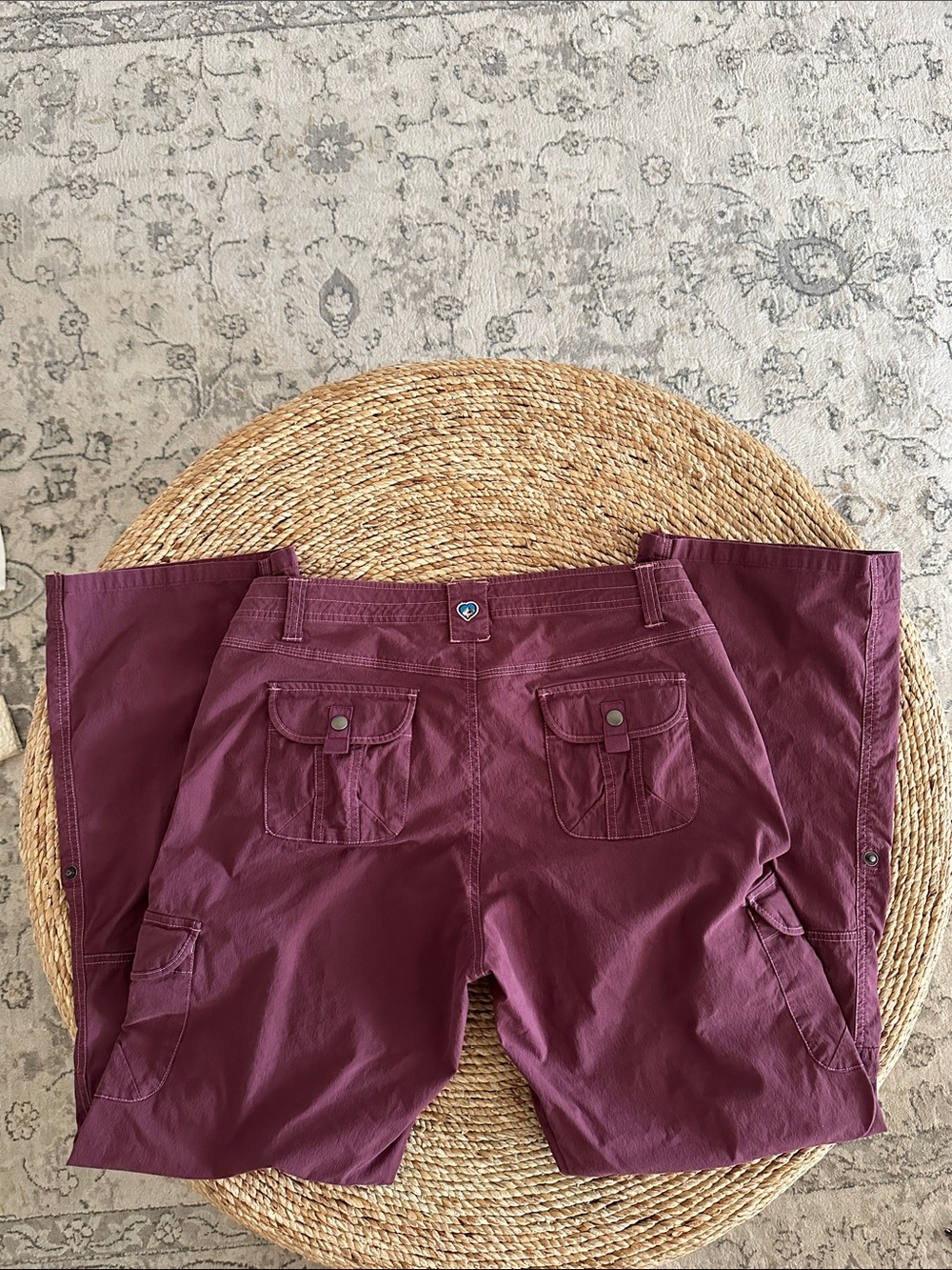 Kuhl Convertible Hiking Pants Cargo Zip Shorts 12 burgundy.